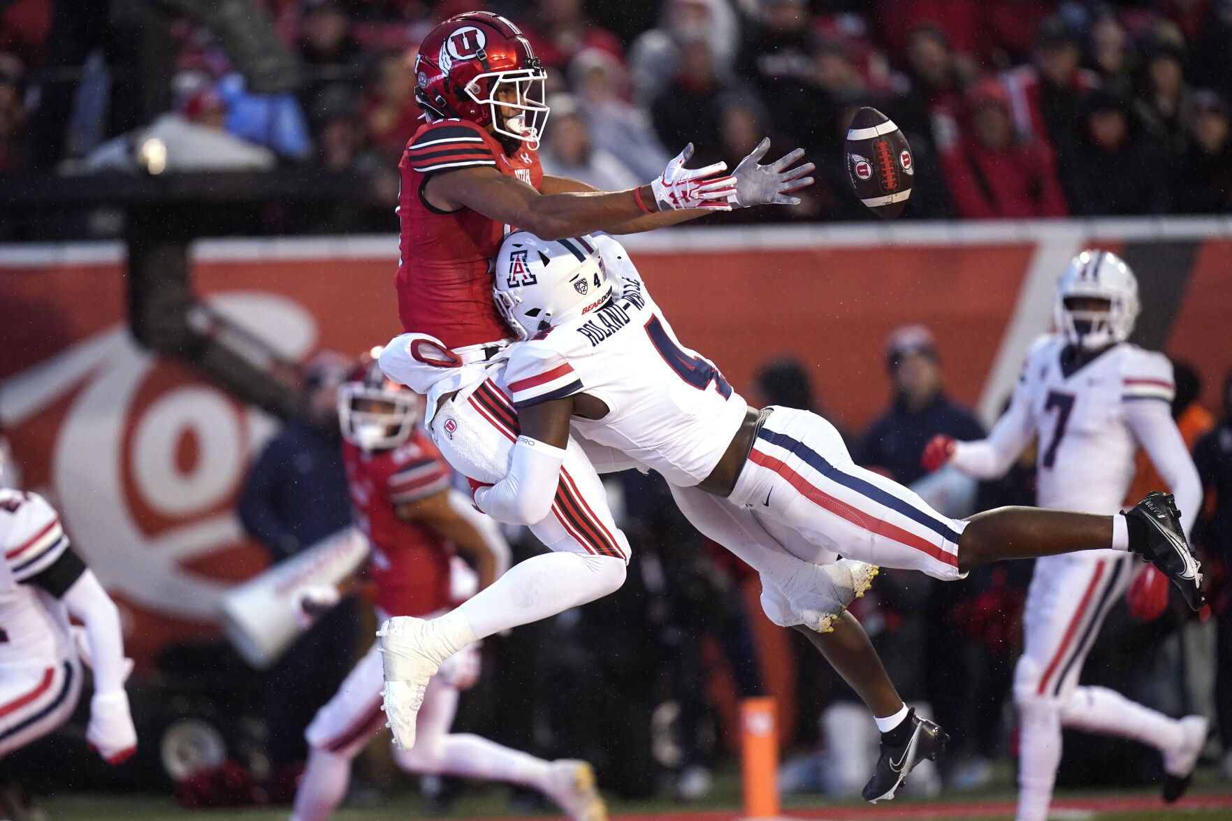 Ballon de football APTOPIX Arizona Utah